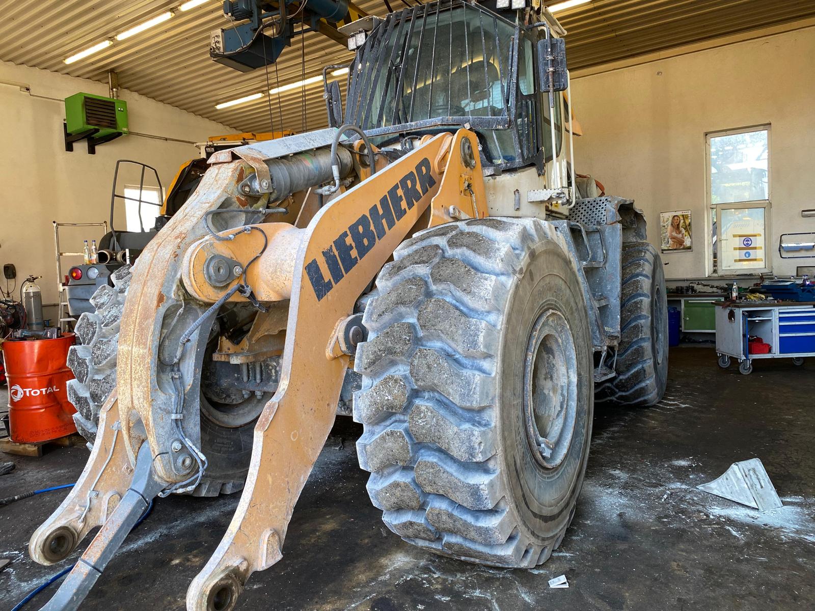 Read more about the article Liebherr L566 Bj.2017 in Demontage