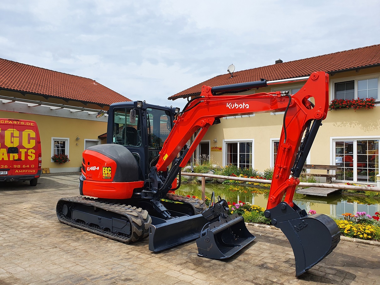 Read more about the article Minibagger Kubota U 48-4