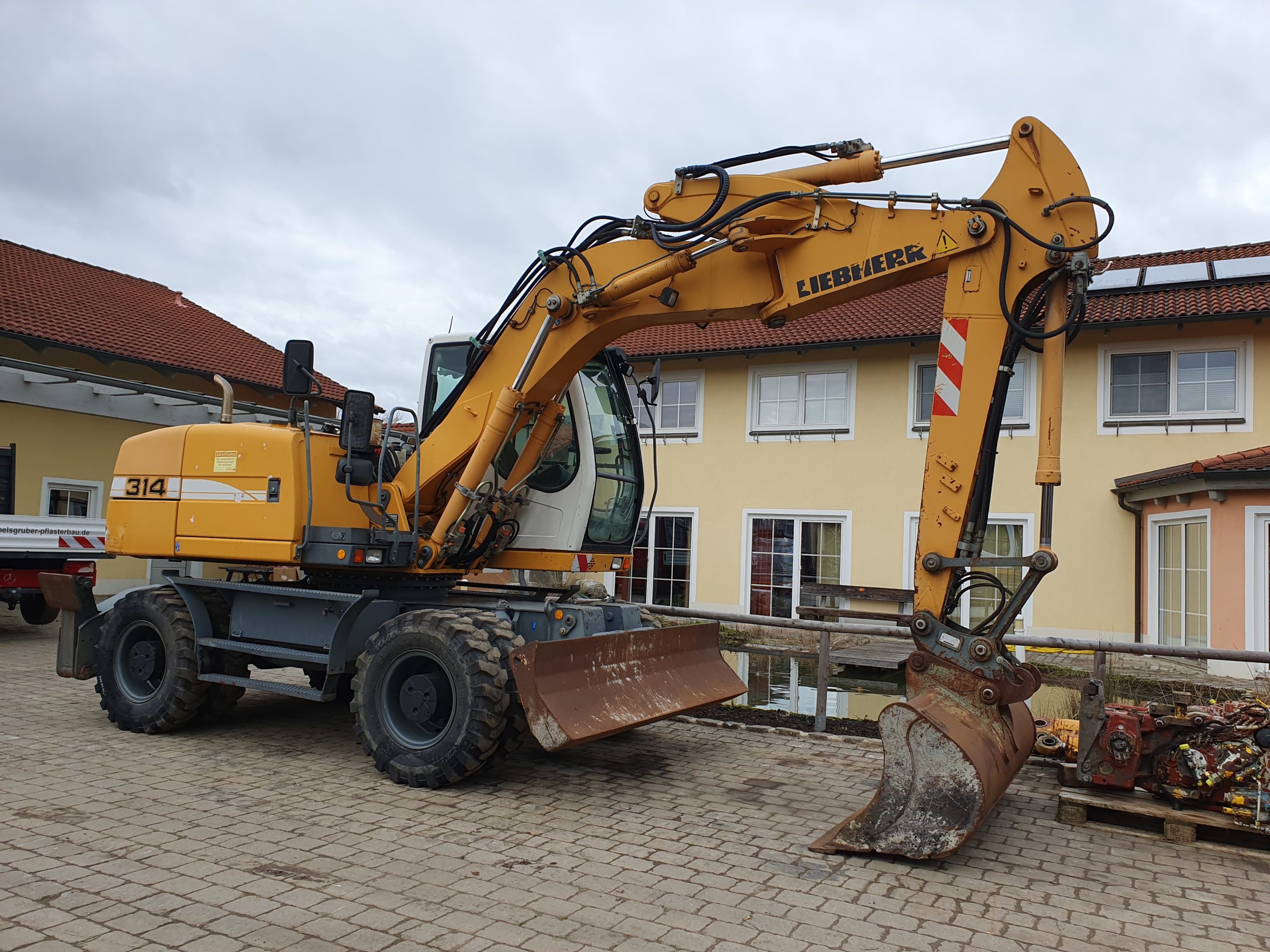Read more about the article Liebherr A314, Bj. 2007 Mobilbagger
