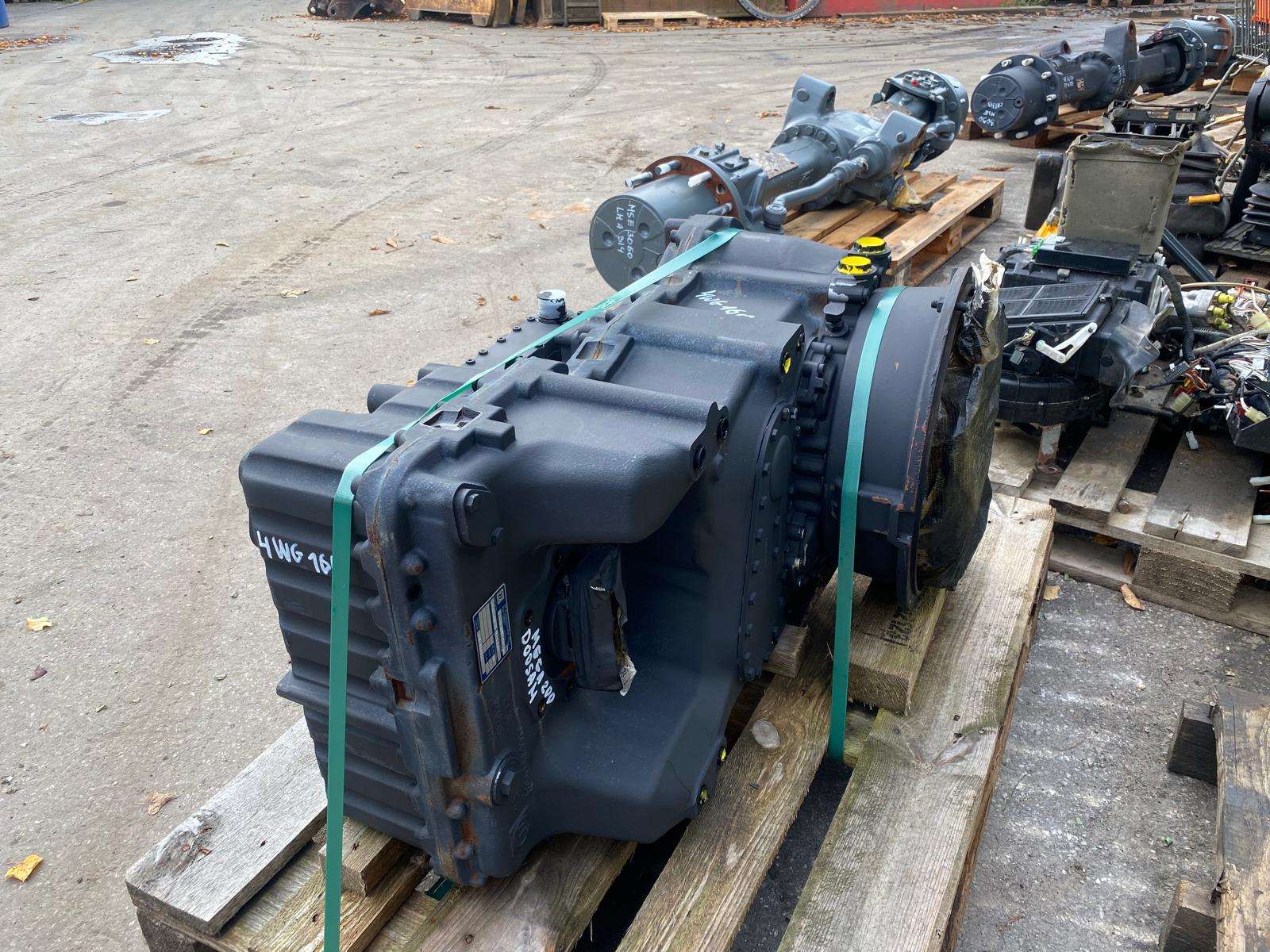 Fahrgetriebe ZF 4 WG 160