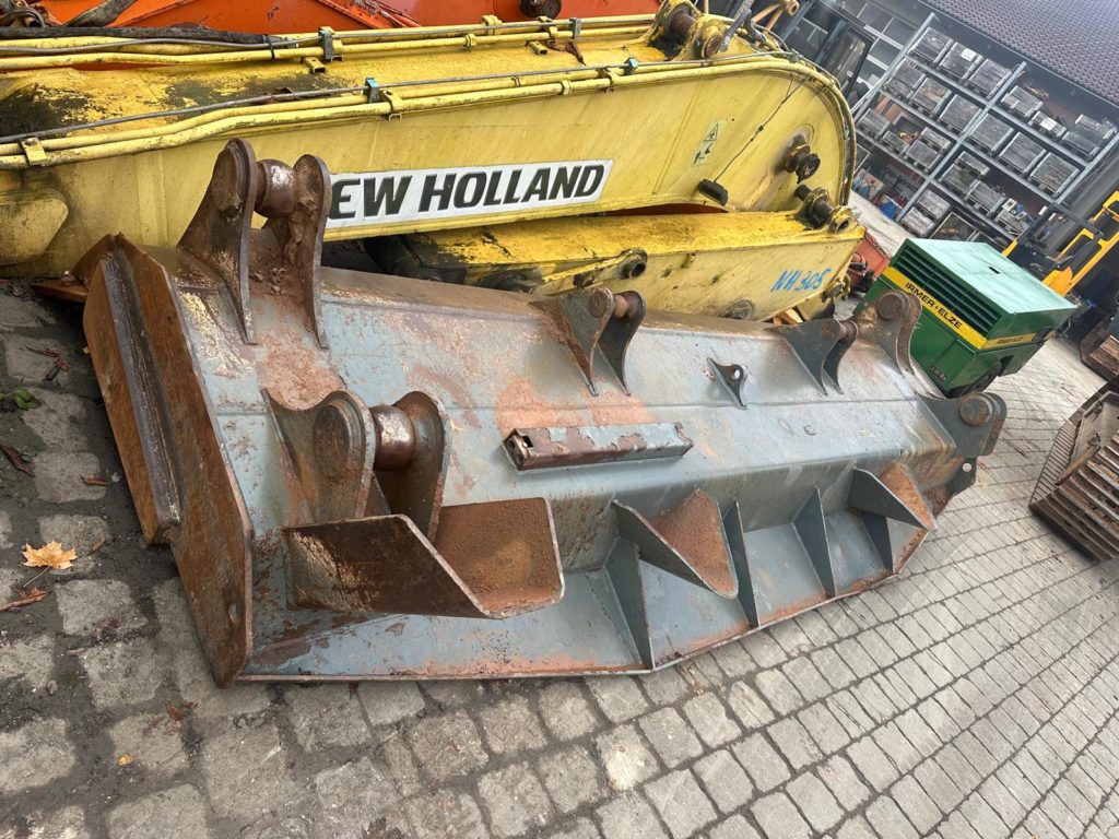 Liebherr PR 746 LGP, Planierraupe – Bild 6