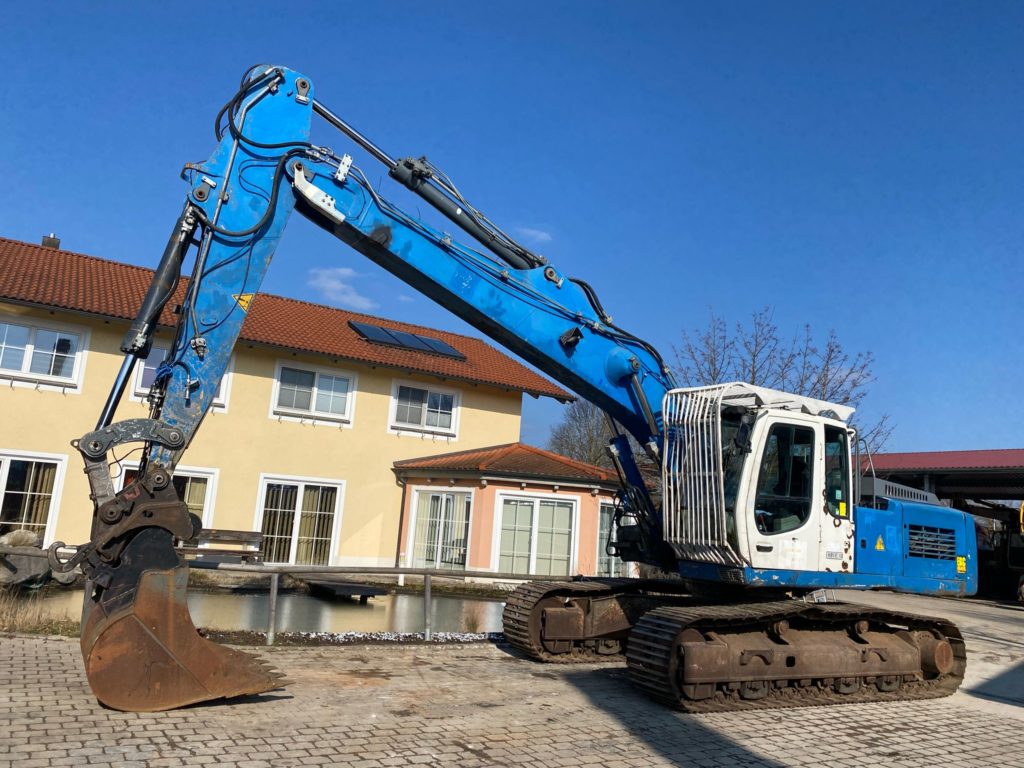 Liebherr R 934 C LIT, Kettenbagger – Bild 12