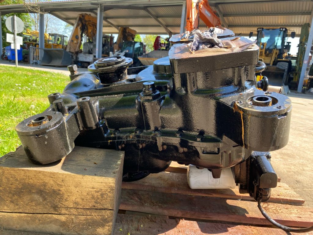 Getriebe aus Radlader Liebherr L580 – Bild 4