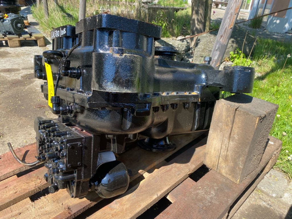 Getriebe aus Radlader Liebherr L580 – Bild 5
