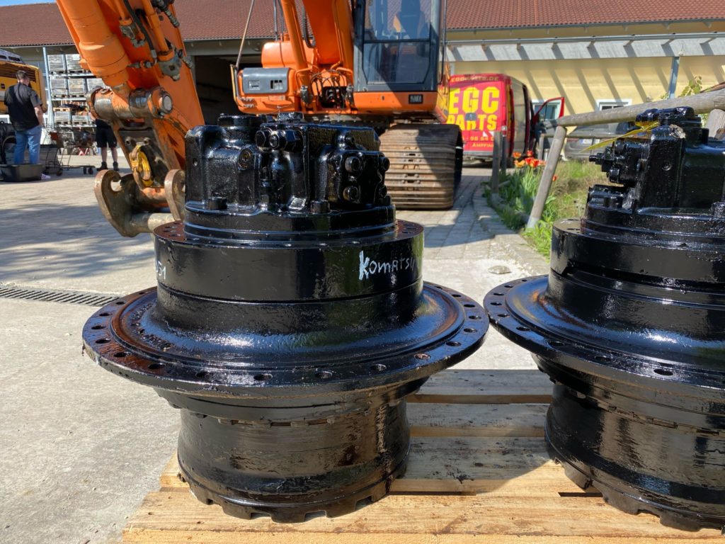 Endantrieb aus Komatsu D51PX – Bild 8