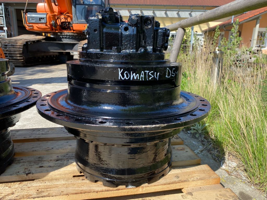 Endantrieb aus Komatsu D51PX – Bild 6
