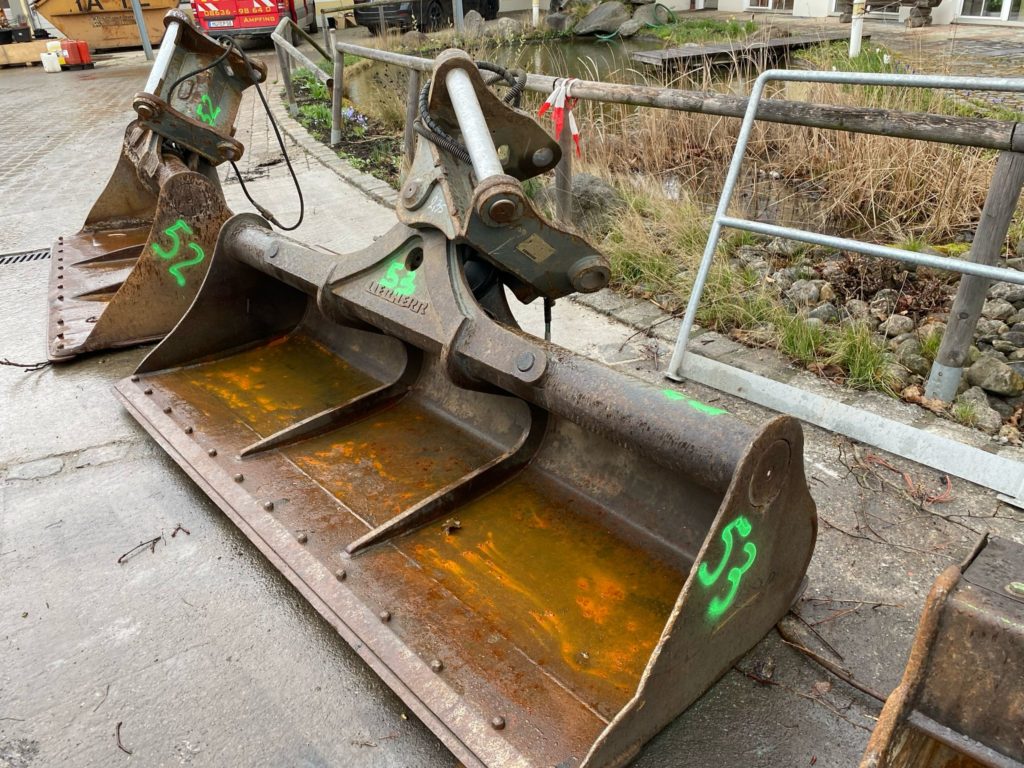 Grabenlöffel 2,35m