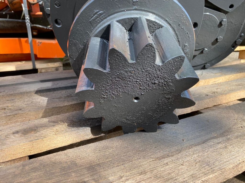 Drehwerksgetriebe aus Hanomag Kettenbagger – Bild 2