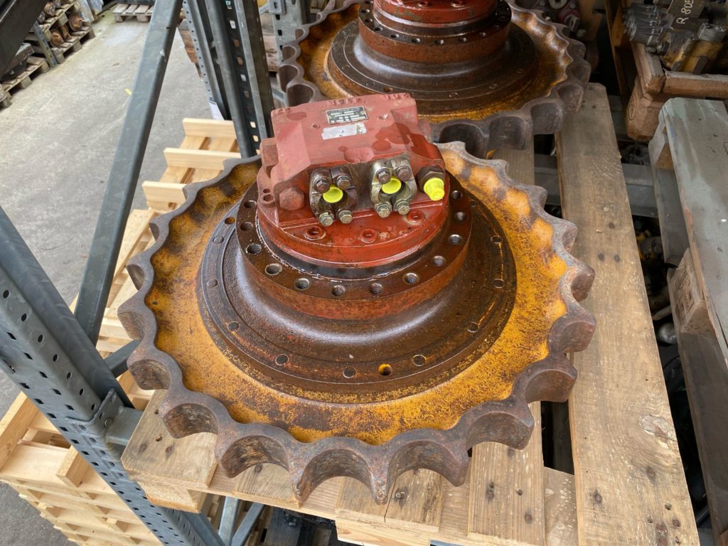 Endantrieb aus Komatsu PC 150 – Bild 7