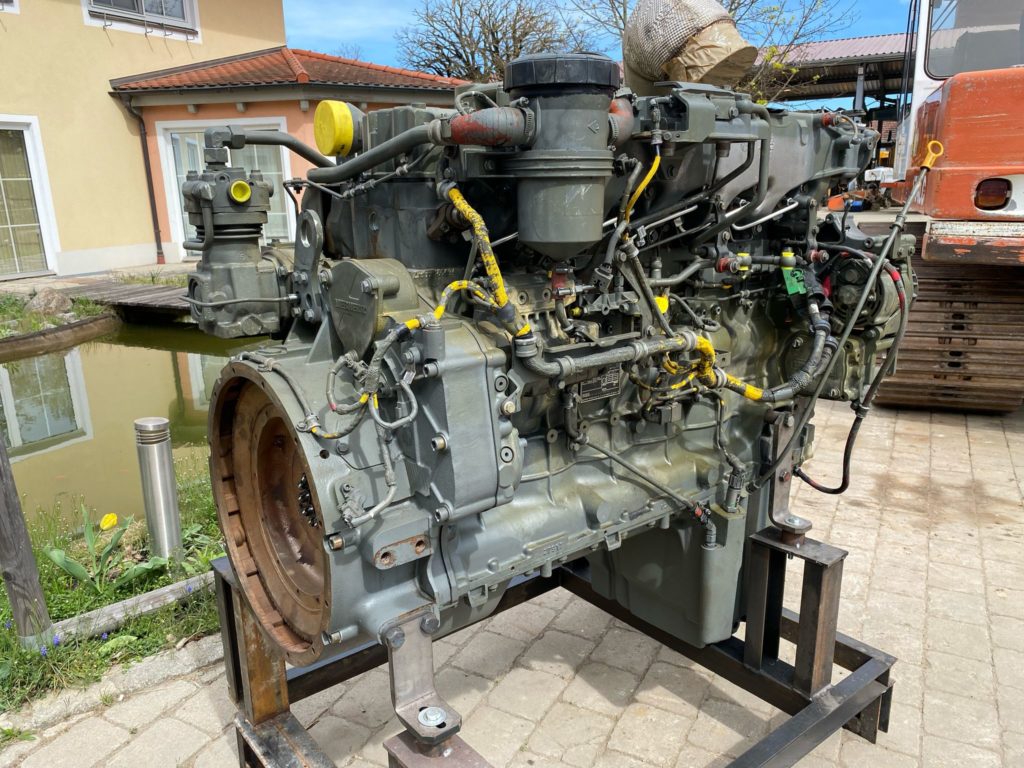 Dieselmotor Liebherr D936 A7-14, neu überholt – Bild 5