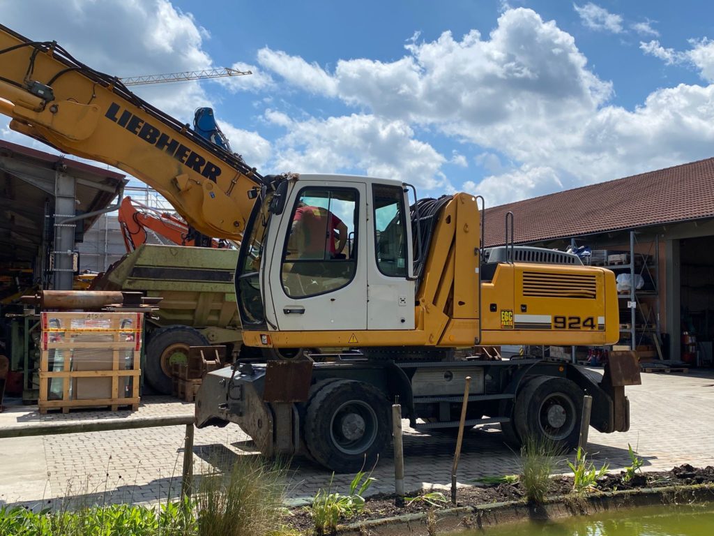 Liebherr A924 C LIT,  Industriebagger – Bild 8