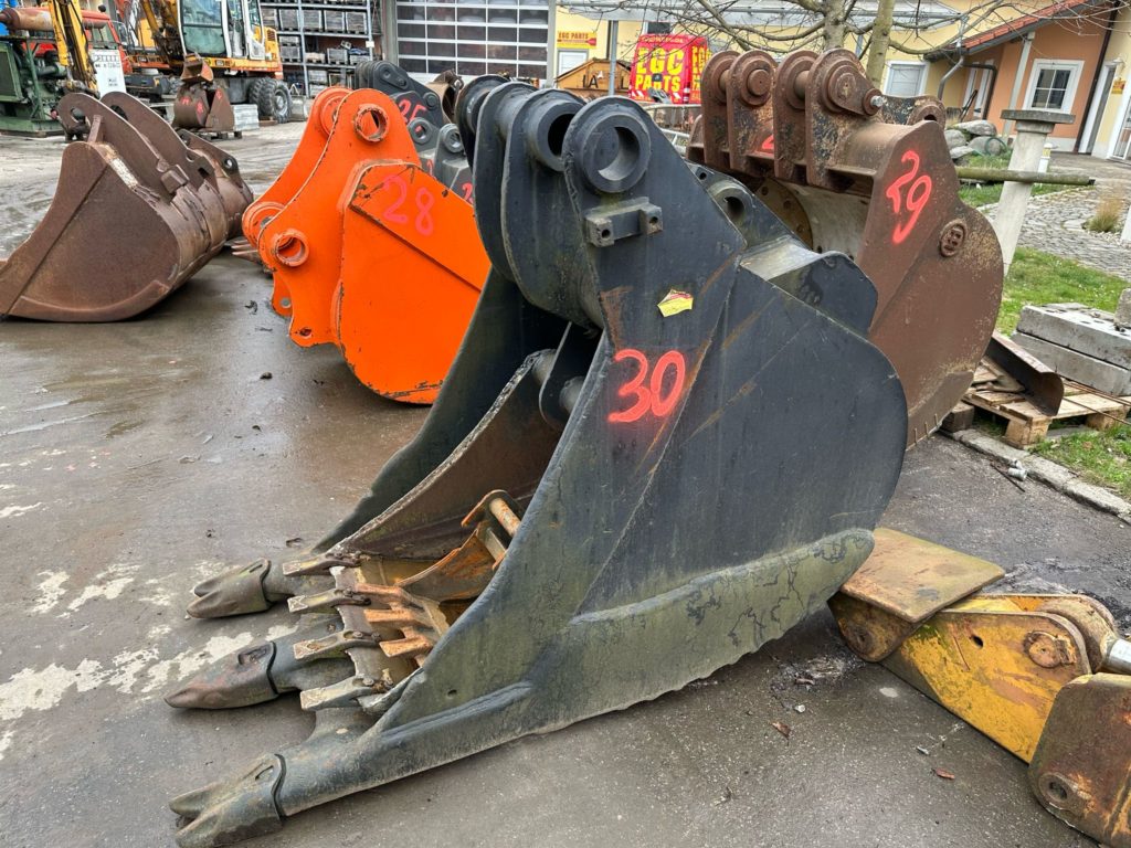 Löffel Breite 73 cm