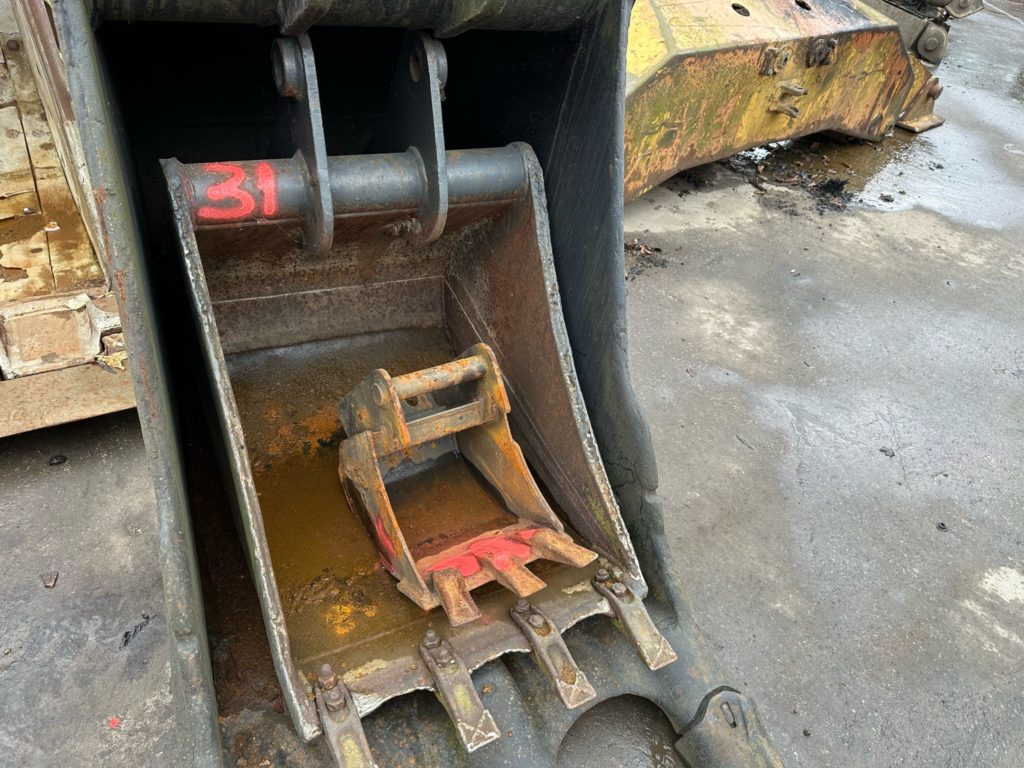 Löffel aus MInibagger Nr 32