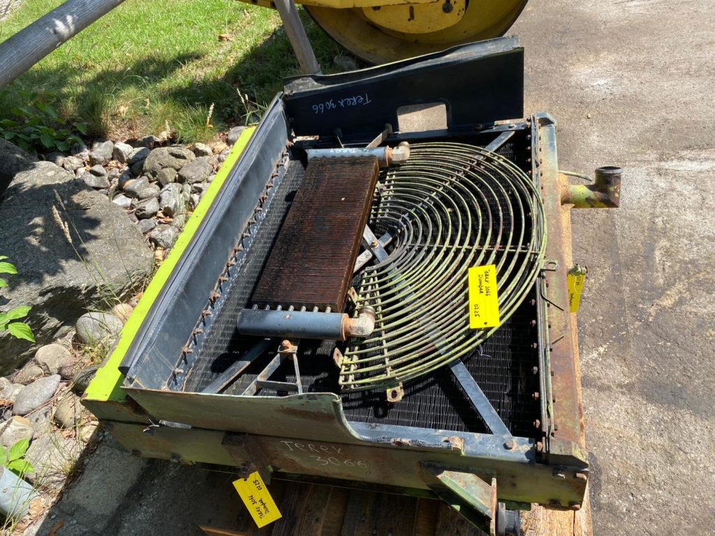 Kühler aus Terex 3066, Dumper – Bild 6