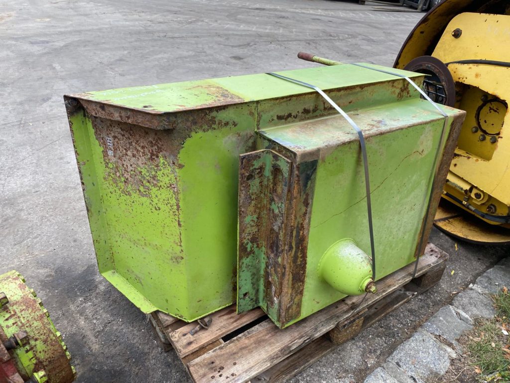 Dieseltank aus Terex 3066 – Bild 4
