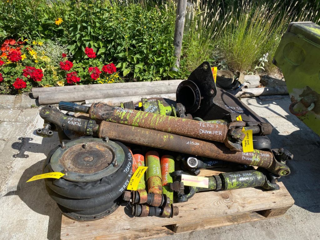 Ersatzteile aus Terex 3066, Dumper – Bild 3