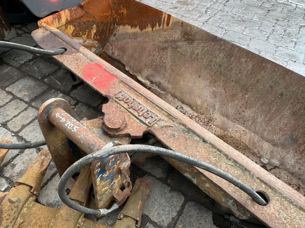 Löffel Breite 138 cm Nr 23 – Bild 2