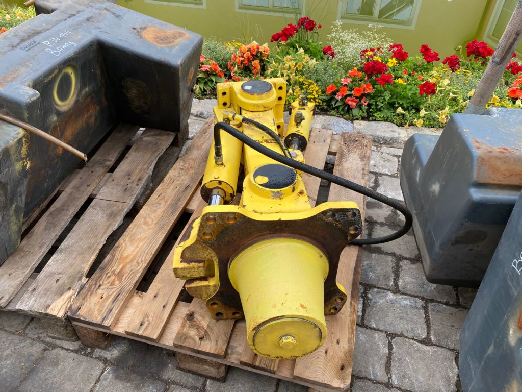 Hydraulikzylinder aus Bomag BW 144 – Bild 2