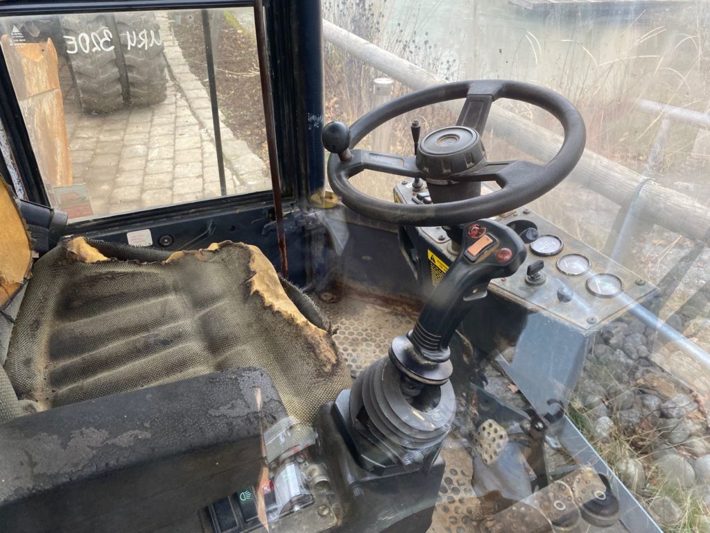 Kabine aus Furukawa 320E – Bild 3