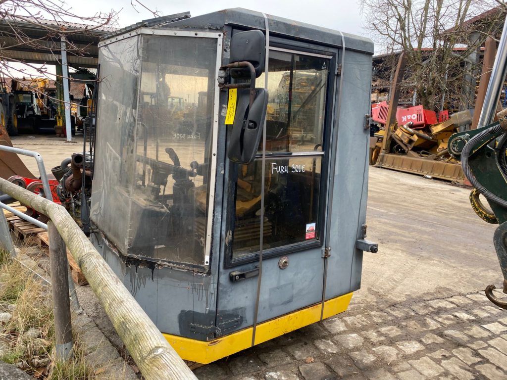 Kabine aus Furukawa 320E
