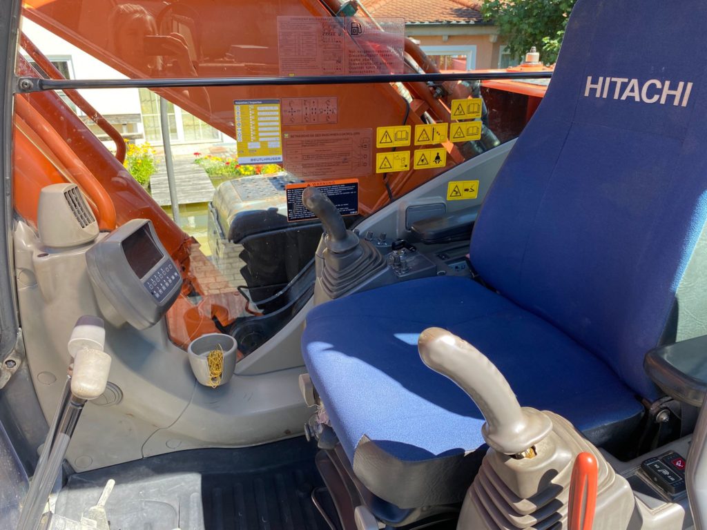 Hitachi ZX 280LC -3, Kettenbagger – Bild 10