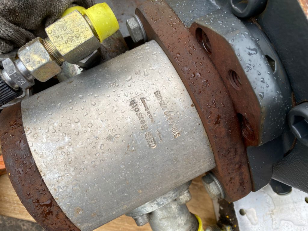 Hydraulikpumpe Hydromatik A4VG90 aus Furukawa 320E – Bild 2