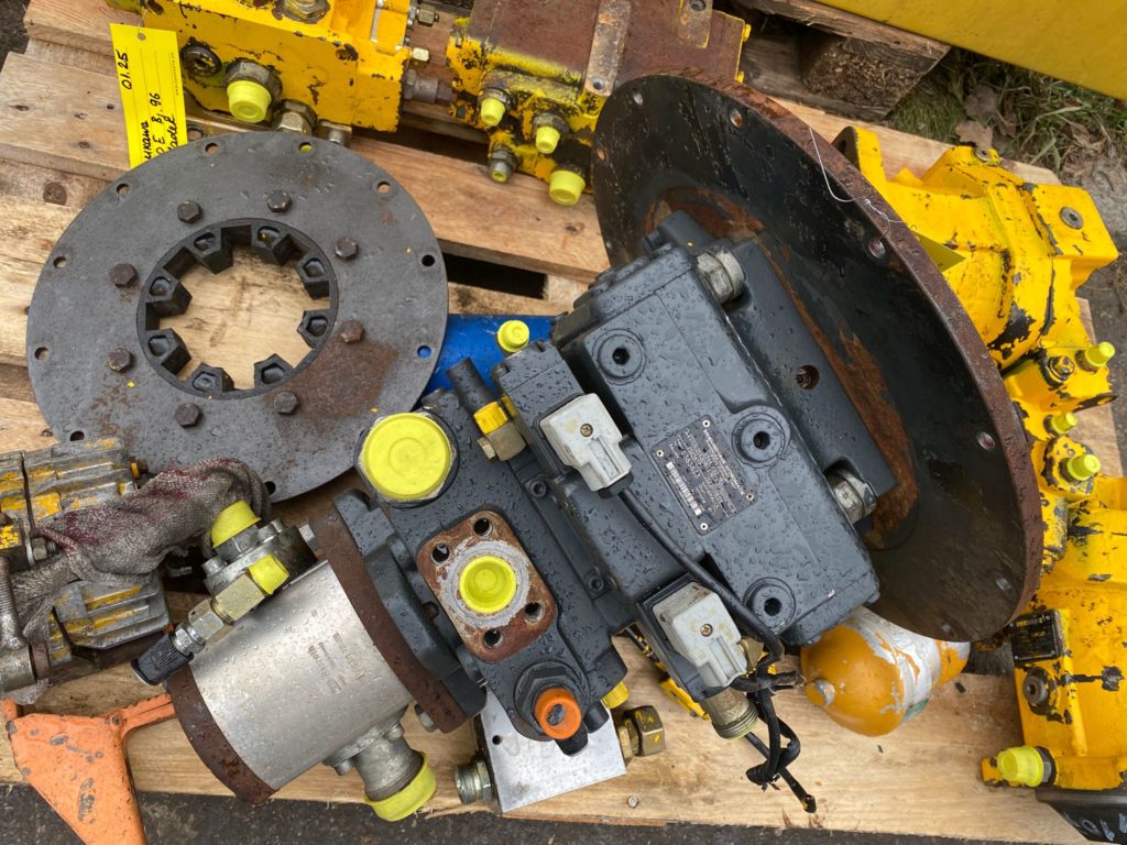 Hydraulikpumpe Hydromatik A4VG90 aus Furukawa 320E