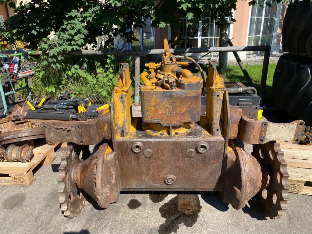 Getriebe aus Komatsu D 21S – Bild 2