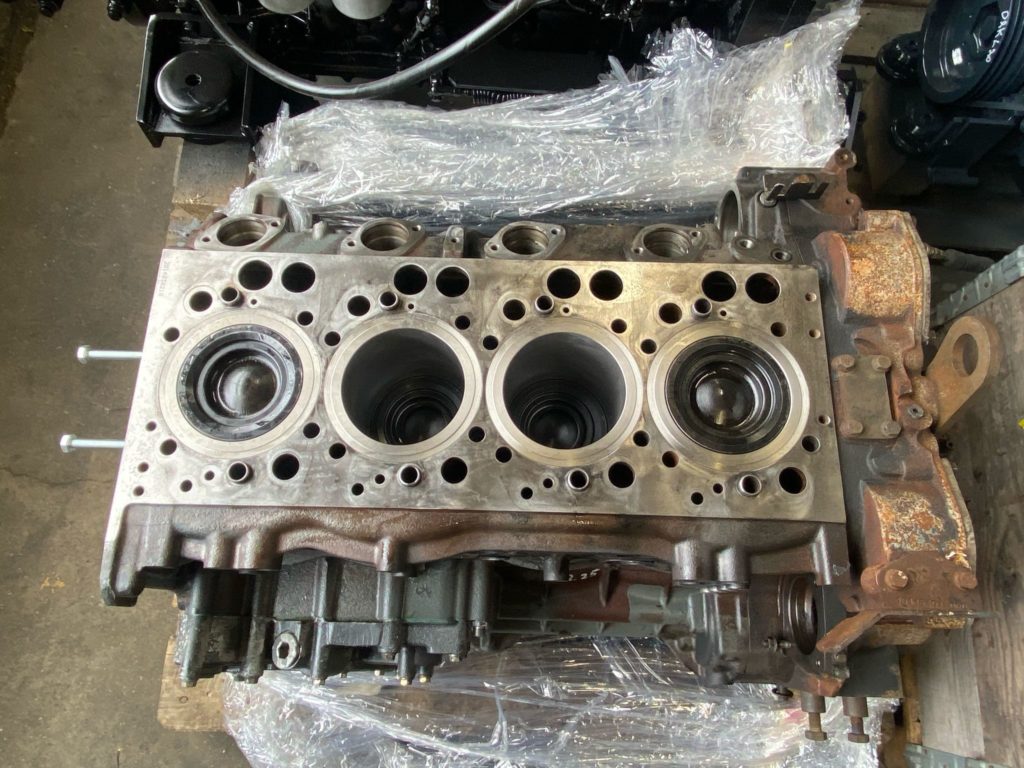 Short Block  Liebherr D934 L A6 – Bild 9