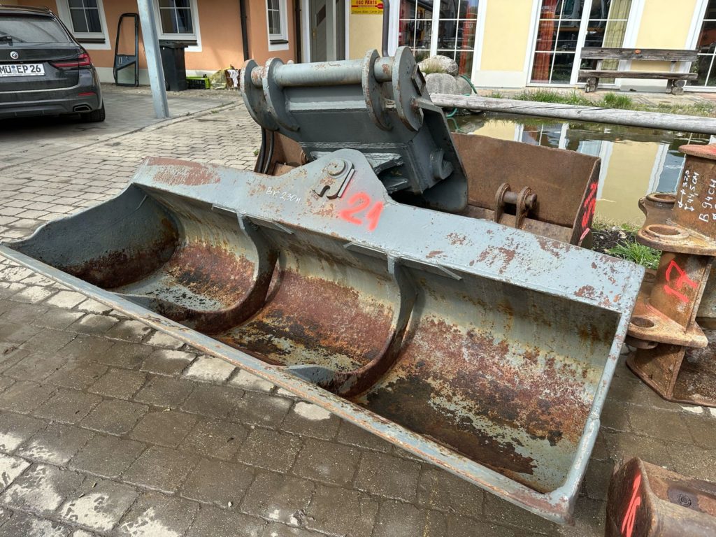 Löffel Breite 2,30m  Nr 21 – Bild 5