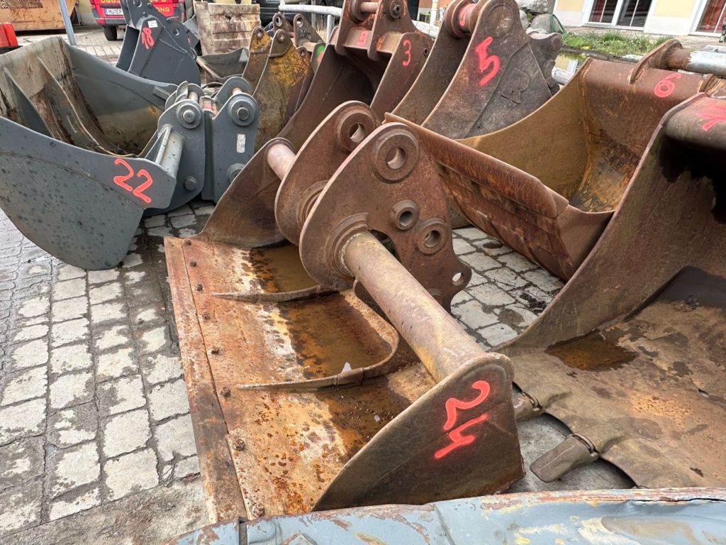 Löffel Breite  180cm Nr 24 – Bild 2