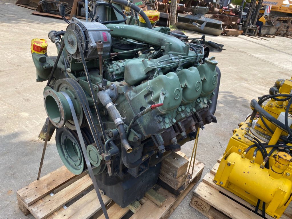 Dieselmotor Mercedes OM 421A, aus Piston Bulli – Bild 4