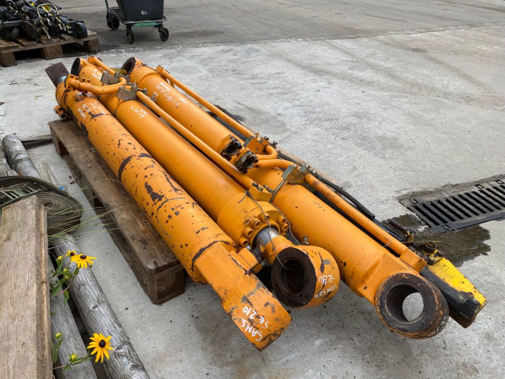 Hydraulikzylinder aus Samsung SE 210
