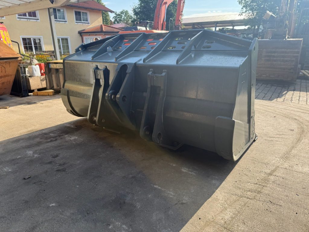 Schaufel aus Liebherr L 566, Radlader – Bild 4
