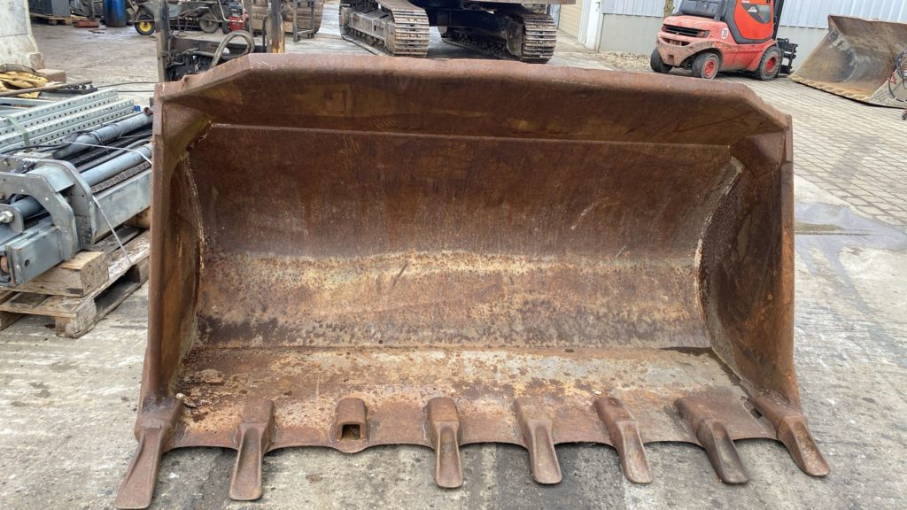 Schaufel aus Liebherr LR 631 – Bild 4