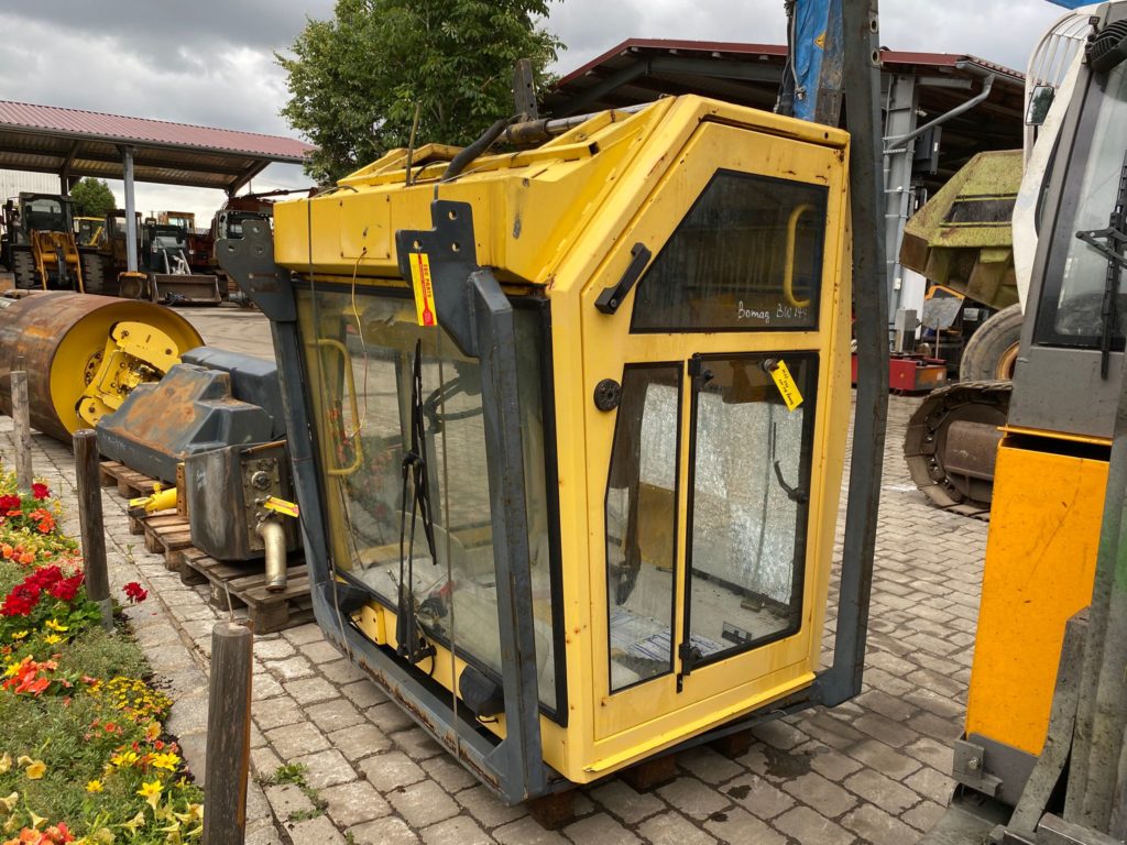 Kabine aus Walze Bomag BW 144 – Bild 6