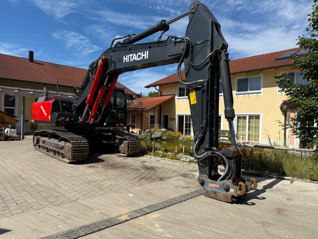 Hitachi KLS 350-5, Kettenbagger – Bild 9