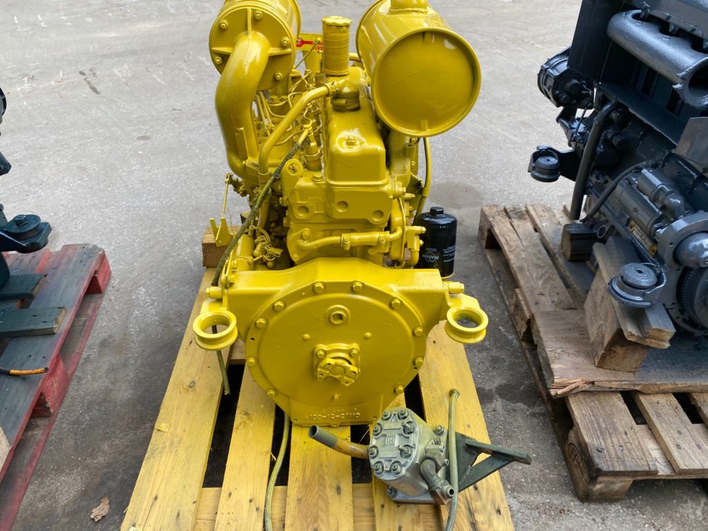 Komatsu 4D94-2,  aus Komatsu D21 – Bild 3