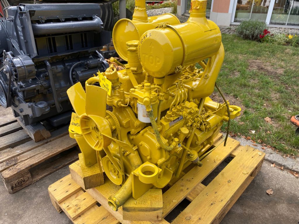 Komatsu 4D94-2,  aus Komatsu D21