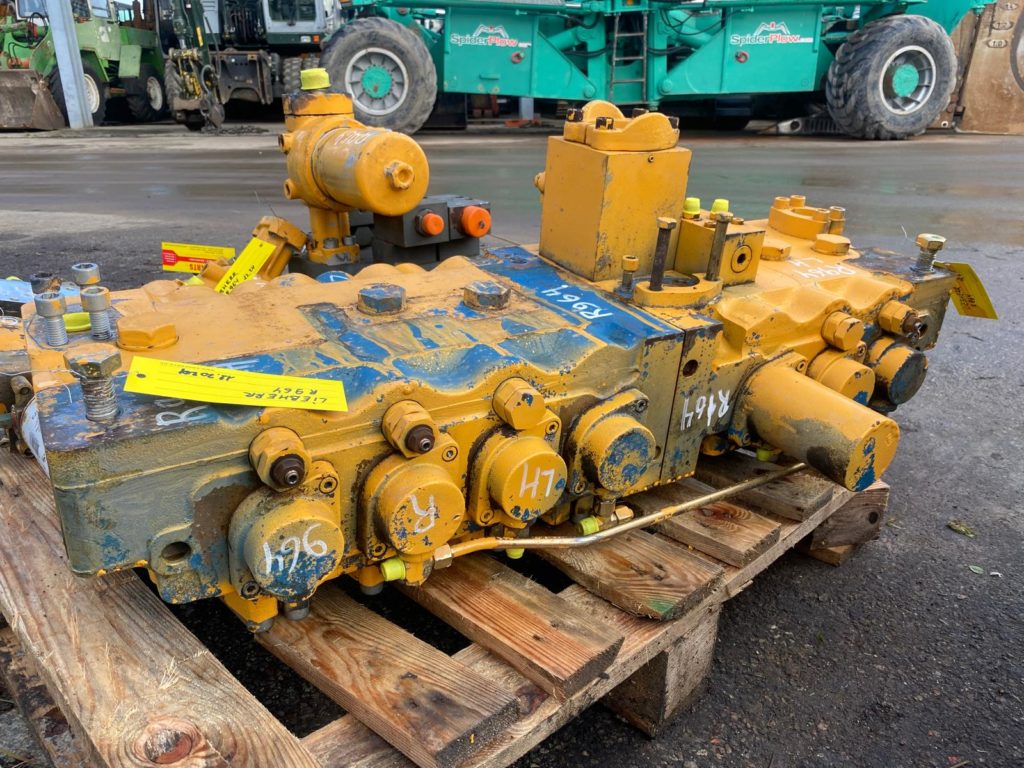 Steuerblock   aus Liebherr R964B – Bild 6