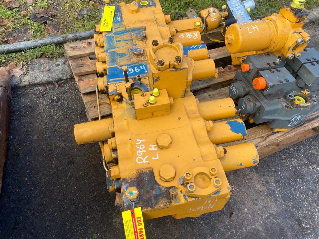 Steuerblock   aus Liebherr R964B – Bild 5