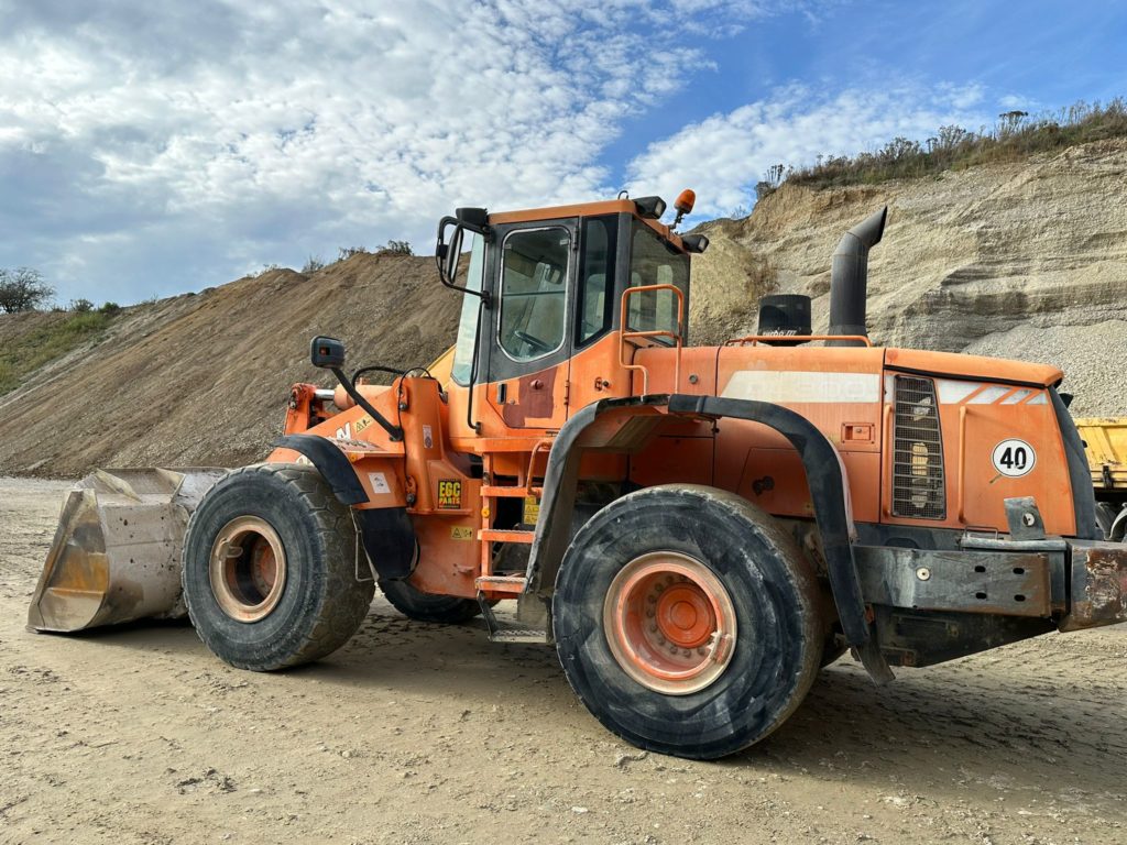 Doosan DL 300, Radlader – Bild 10