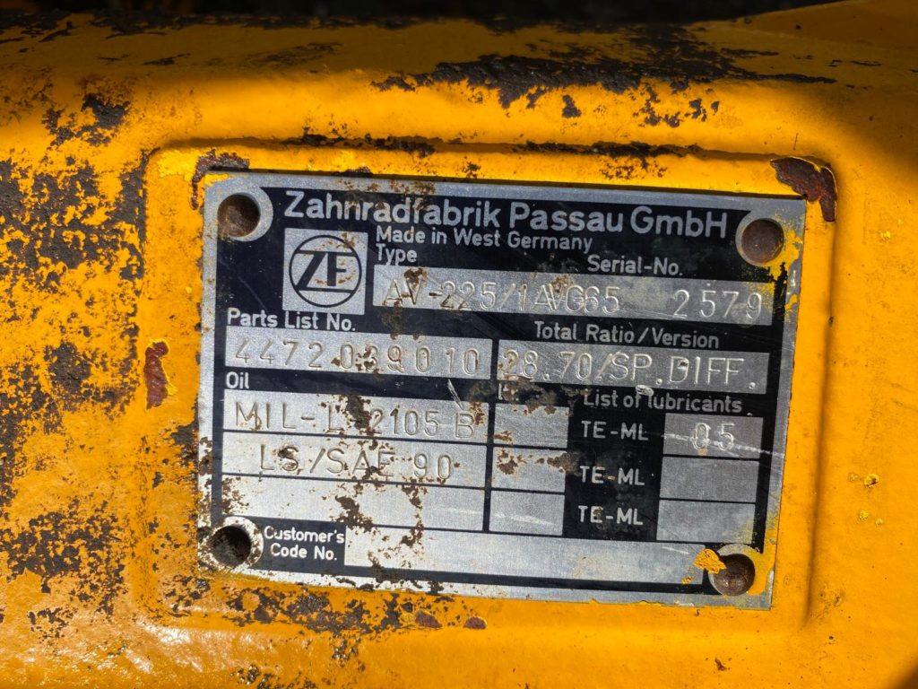 Achse ZF AV 225, aus Zettelmeyer ZL 601B – Bild 3