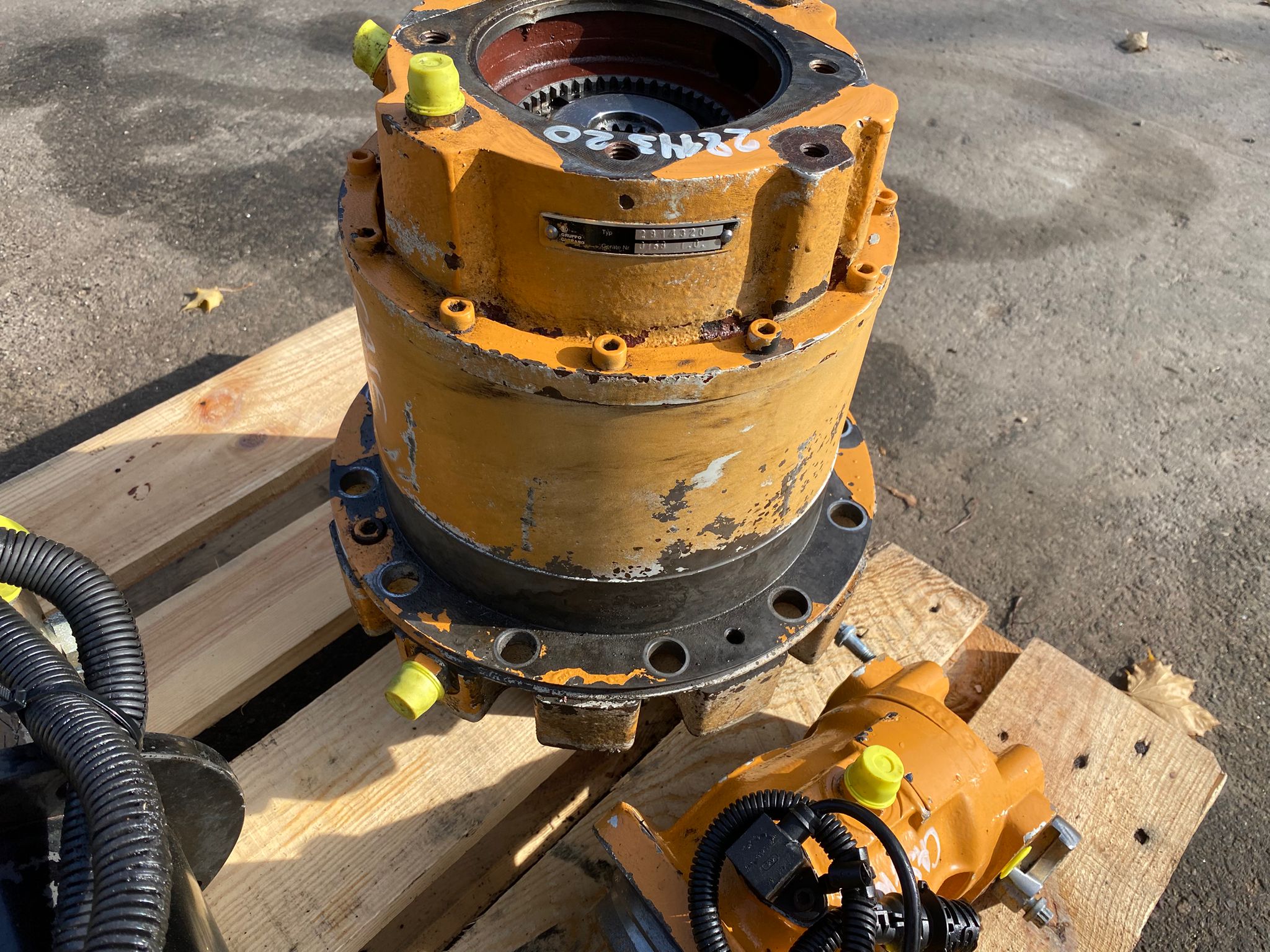 Drehwerksgetriebe aus Case WX 165 – Bild 5