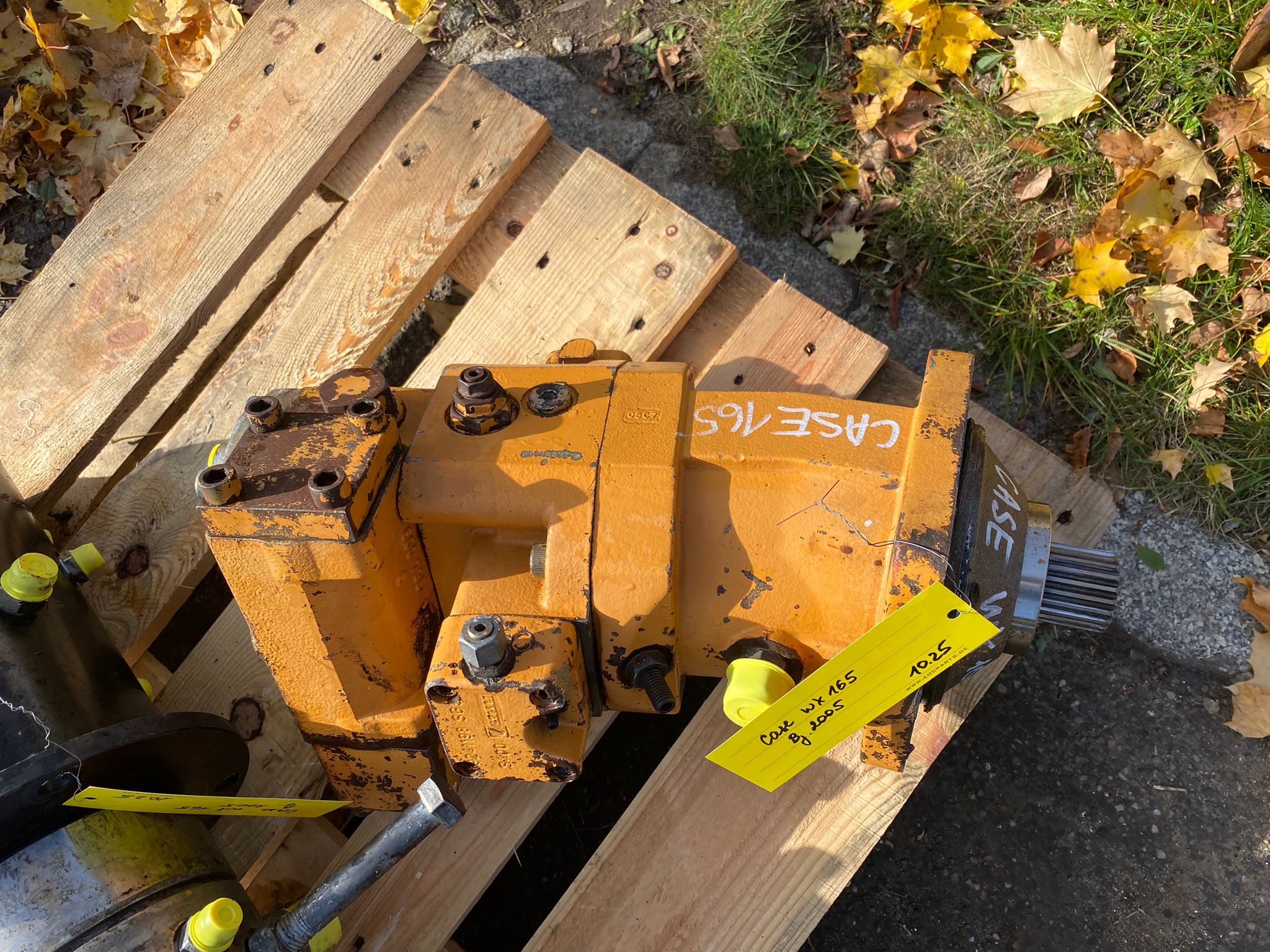 Fahrmotor Rexroth A6VM 107 aus Case WX165 – Bild 3