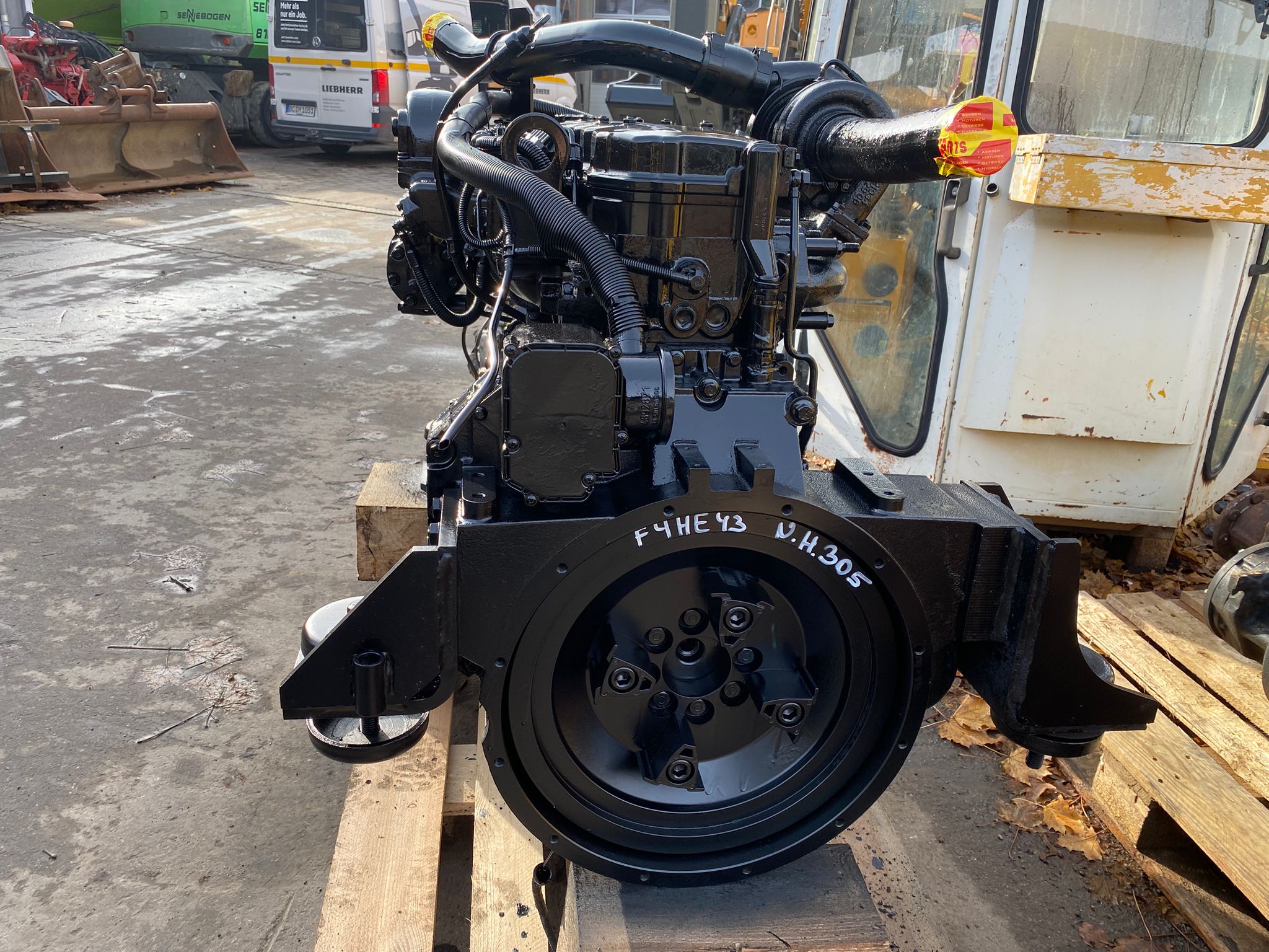 CNH F4HE9684H, Dieselmotor aus New Holland E 305 Bj 2008 – Bild 5