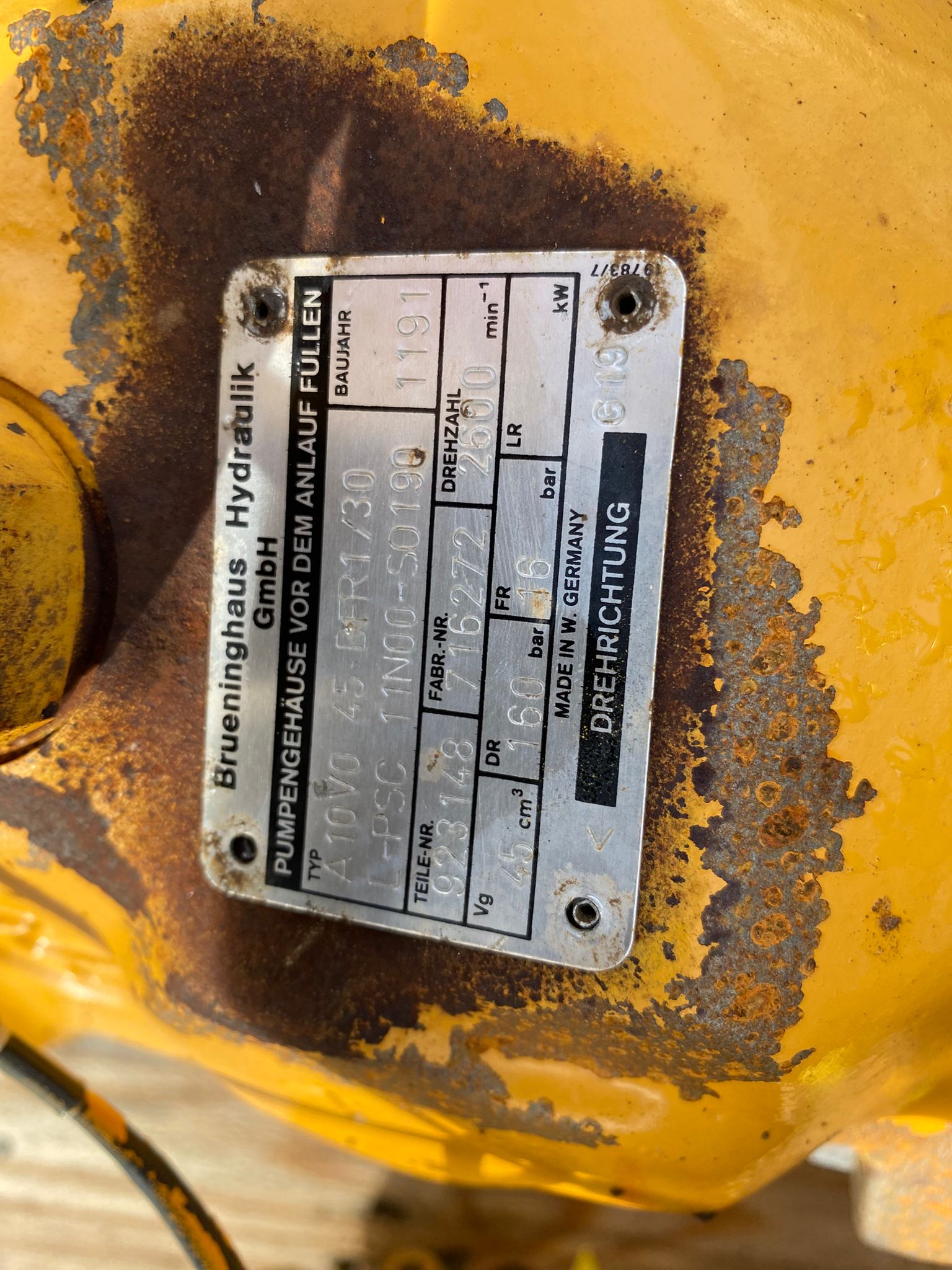 Pumpenverteilergetriebe PVG 250, Linde BPV 50 aus Liebherr PR 712 – Bild 7