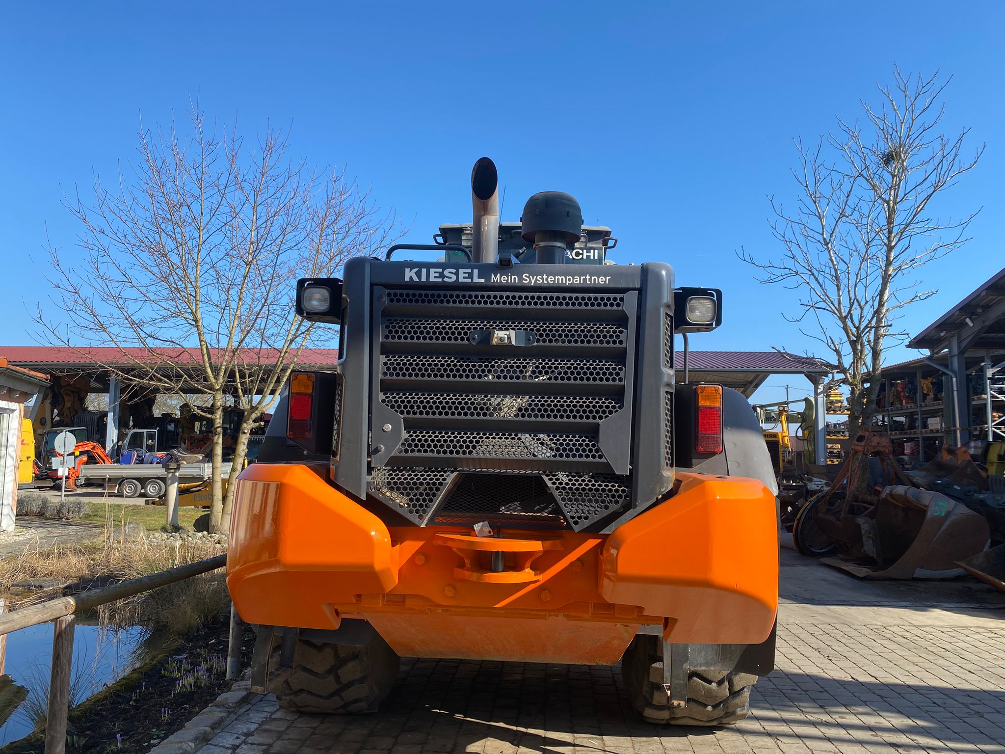 Hitachi ZW 330-6, Radlader – Bild 11