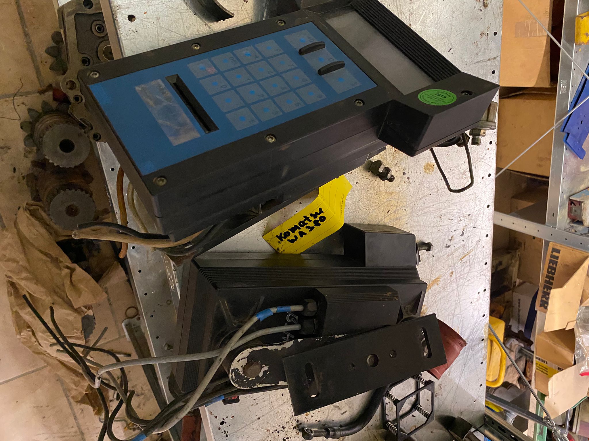 Waage Pfreundt WK 40D aus Komatsu WA380 – Bild 6