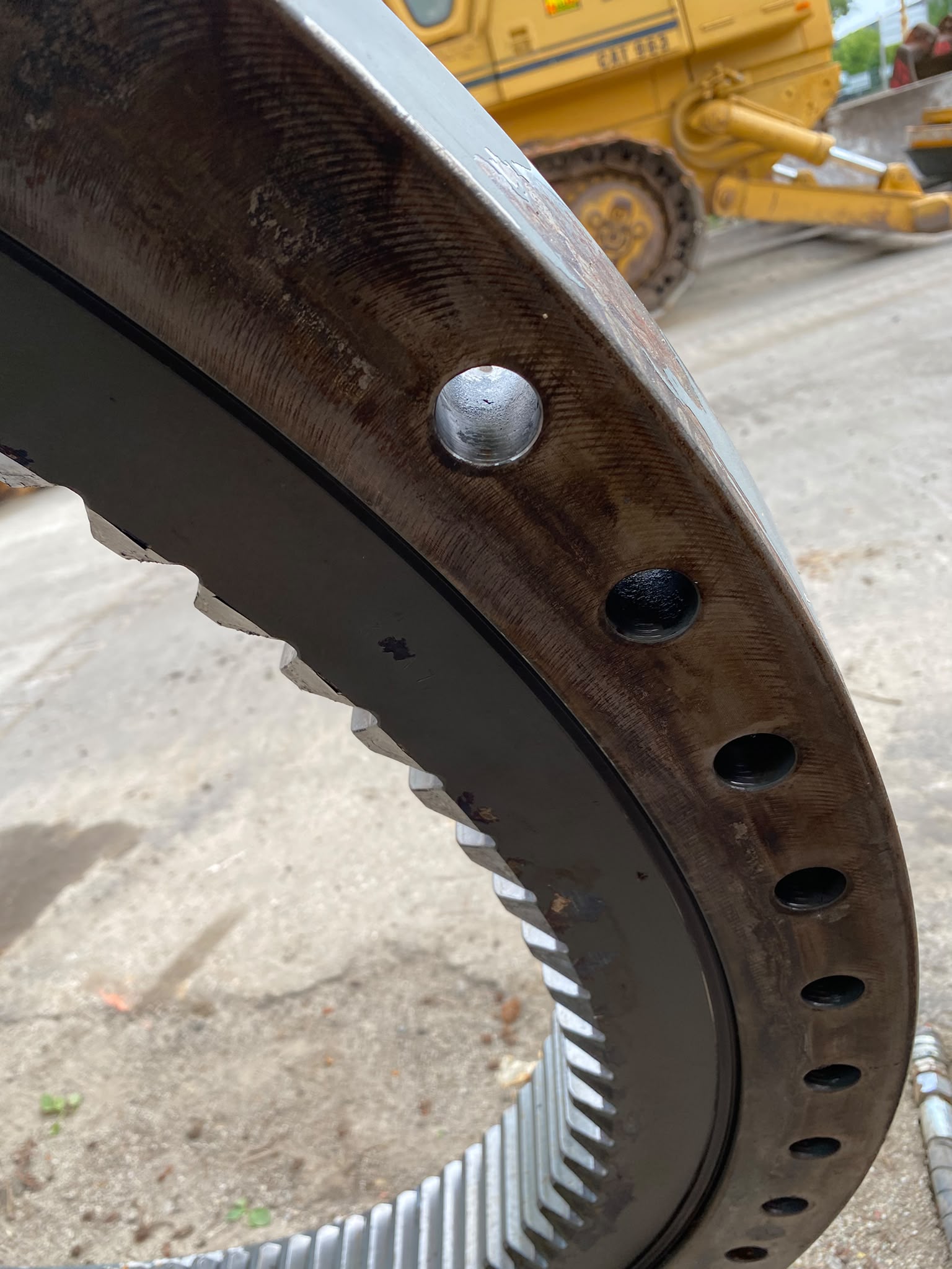 Drehkranz aus Liebherr R924 C T – Bild 6